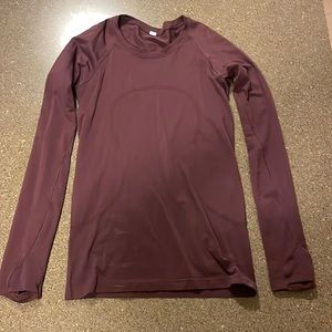 Lululemon swiftly tech long sleeve (maroon)